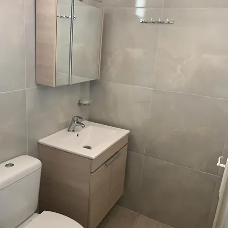 Dionysios Apartman *