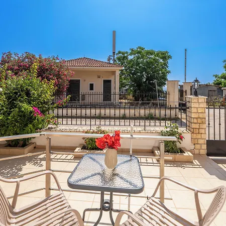 Apartment Dionysios *